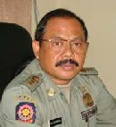 TRAMTIB HIMBAU WARGA KOTA TIDAK BERSEDEKAH DI TRAFFIC LIGHT