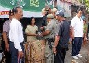 Dinas Tramtib dan Sat. Pol.PP, tertibkan lapak pedagang di sepanjang jalan areal pasar ketapean